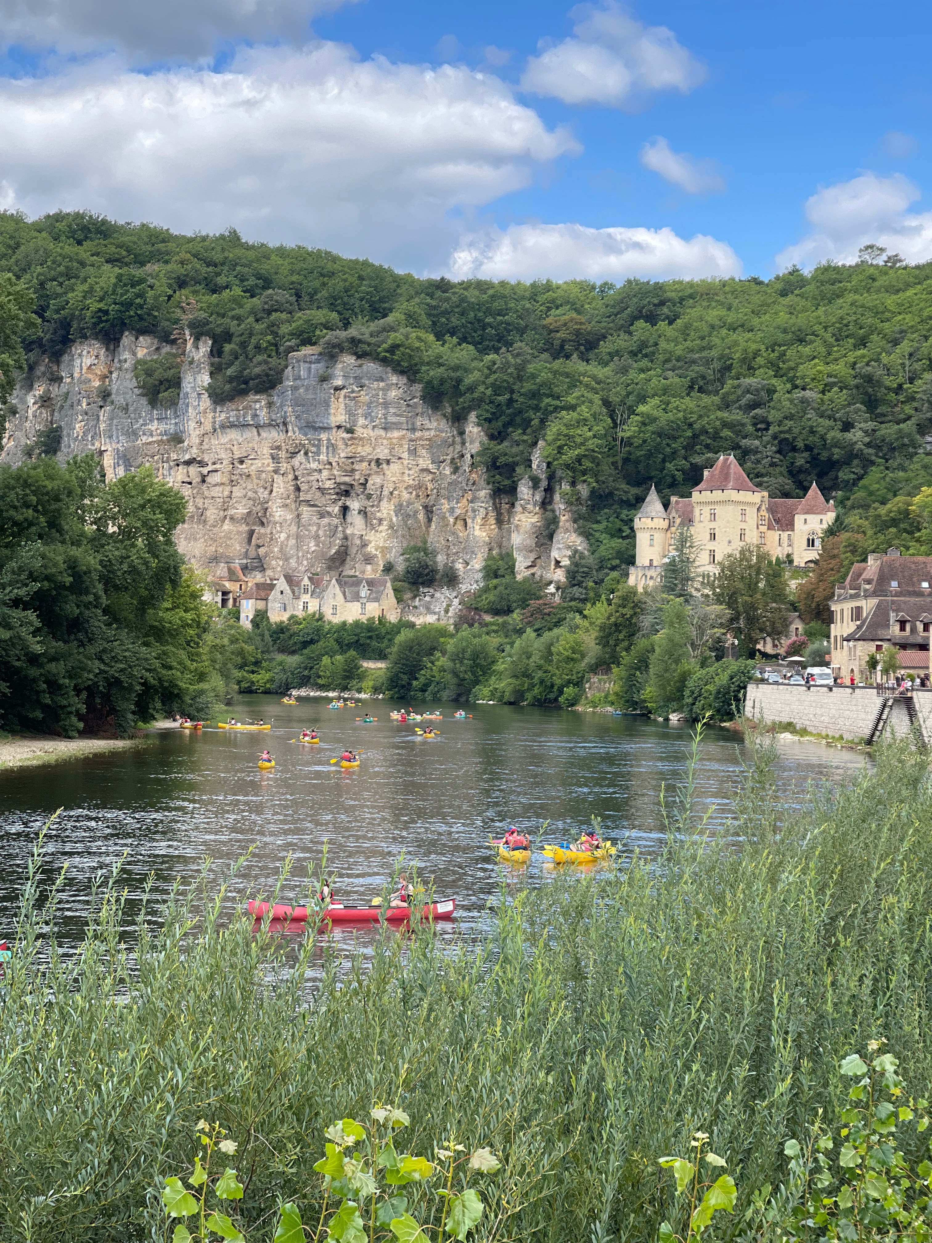 Beynac-et-Cazenac and La Roque-Gageac – The best to see and do