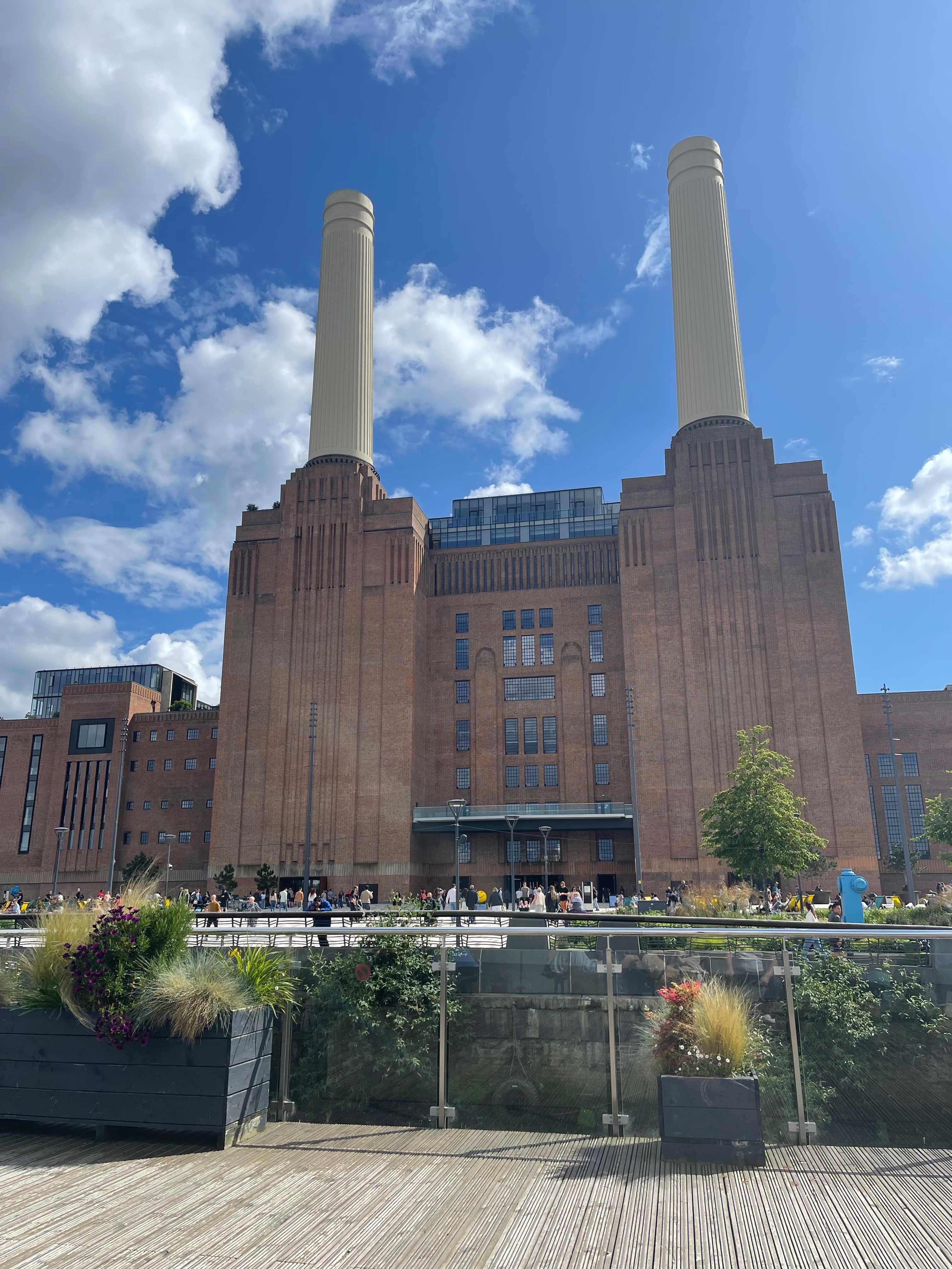 Battersea Power Station and Richmond – The best day out